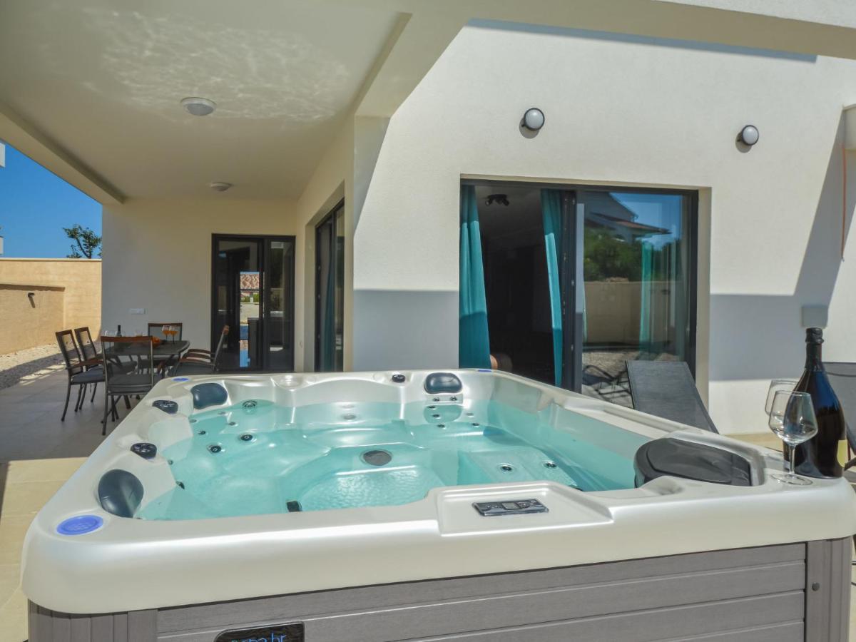 Villa Prova 1 By Interhome เยเซรา ภายนอก รูปภาพ